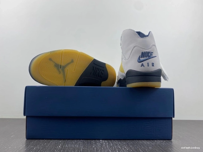Jordan 5 x FZ5758-004 WMNS Ma Maniere A Air 0815